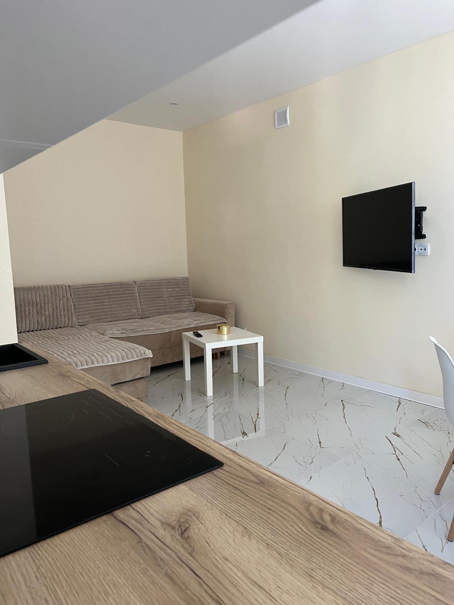 Nowe Luksusowe Apartamenty Manufaktura-Prywatny Na Wylacznosc-Wanna-Zamykany Ogrodzony Parking, Blok,Niskie Pietro-Cisza I Spokoj Łódź Eksteriør billede