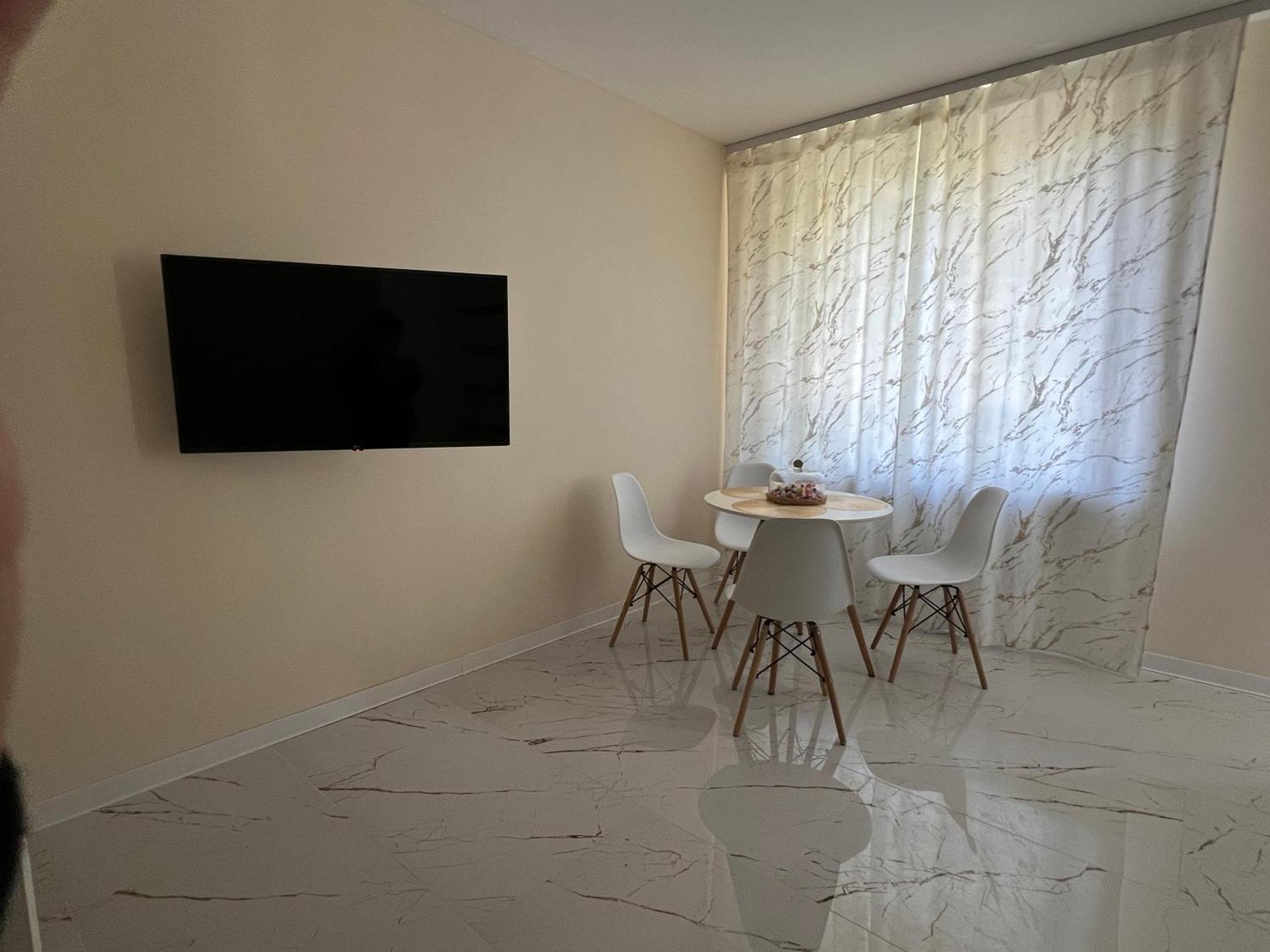 Nowe Luksusowe Apartamenty Manufaktura-Prywatny Na Wylacznosc-Wanna-Zamykany Ogrodzony Parking, Blok,Niskie Pietro-Cisza I Spokoj Łódź Eksteriør billede